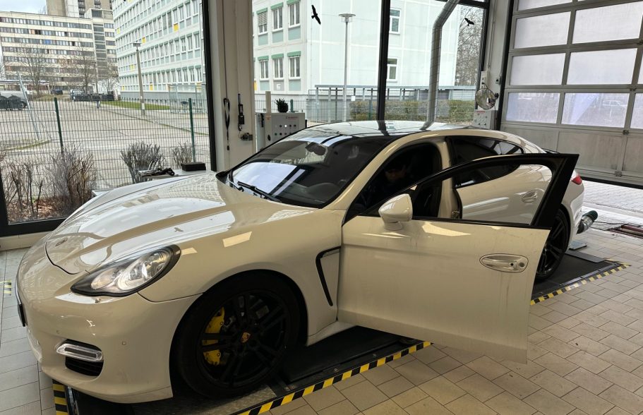 Leasing-Gutachten Berlin – Fair bewerten vor der Fahrzeugrückgabe
Am Ende eines Leasingvertrags steht die Rückgabe des Fahrzeugs. Dabei kann